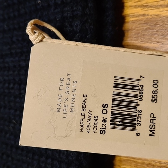 NWT Faherty 100% Wool Waffle Knit Beanie - Picture 3 of 4